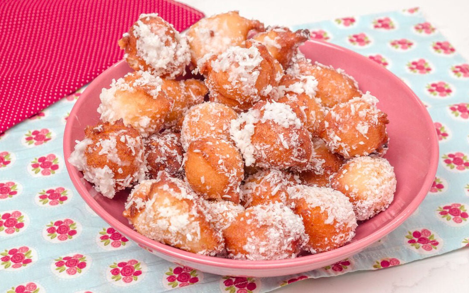 Bolinho de Chuva com Coco