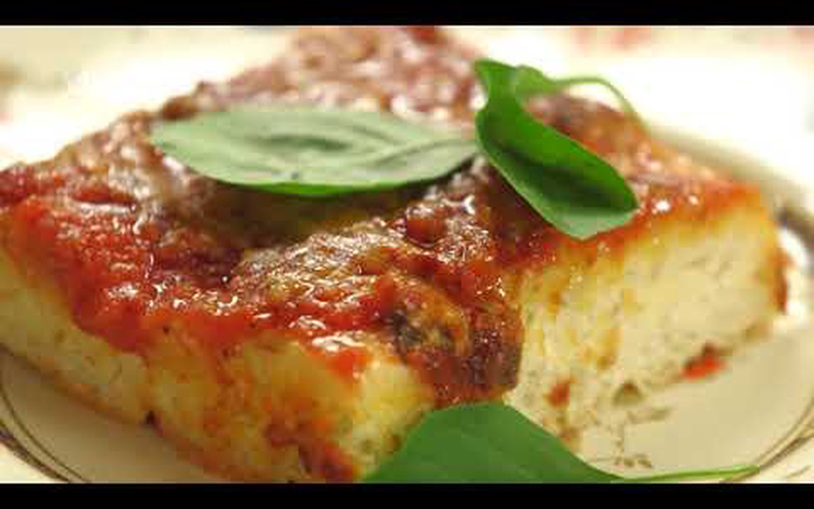Pizza siciliana caseira (massa sfincione)