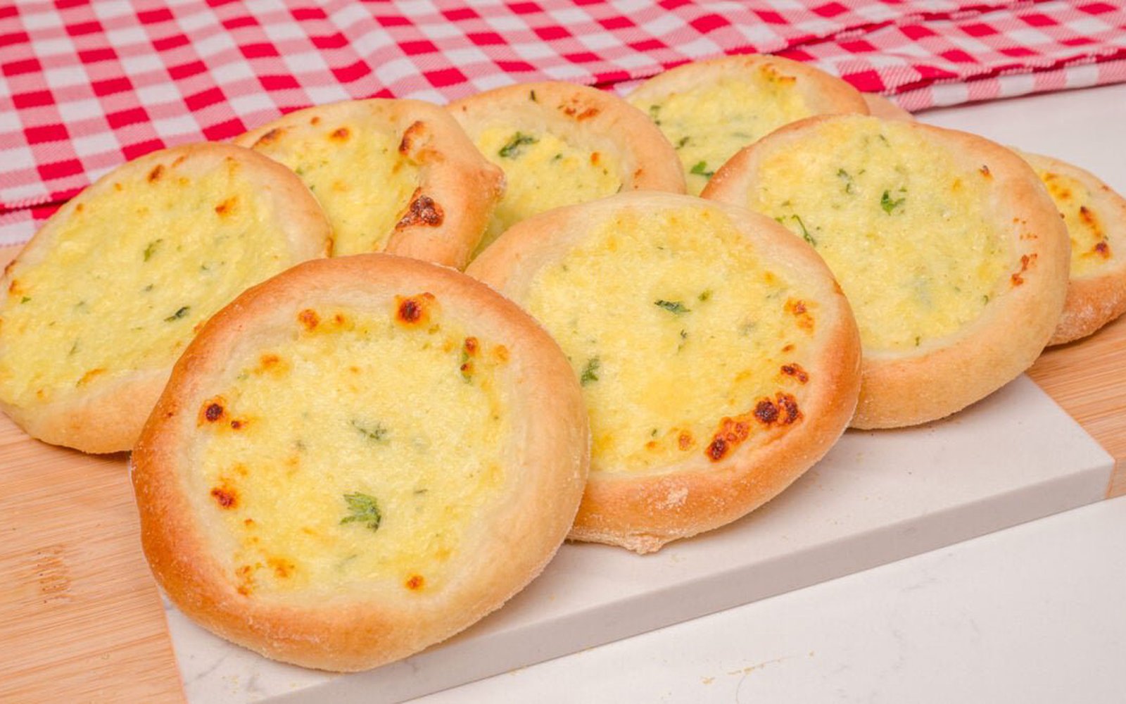 Esfiha de Queijo