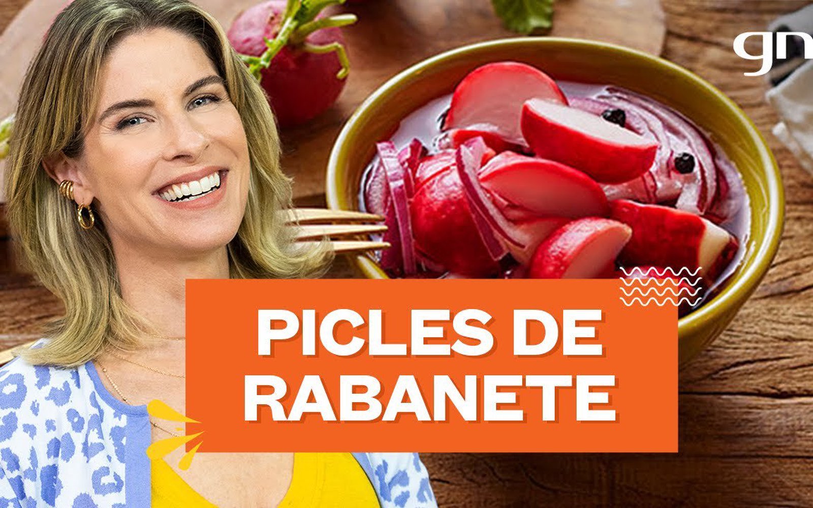 Picles de rabanete com cebola roxa