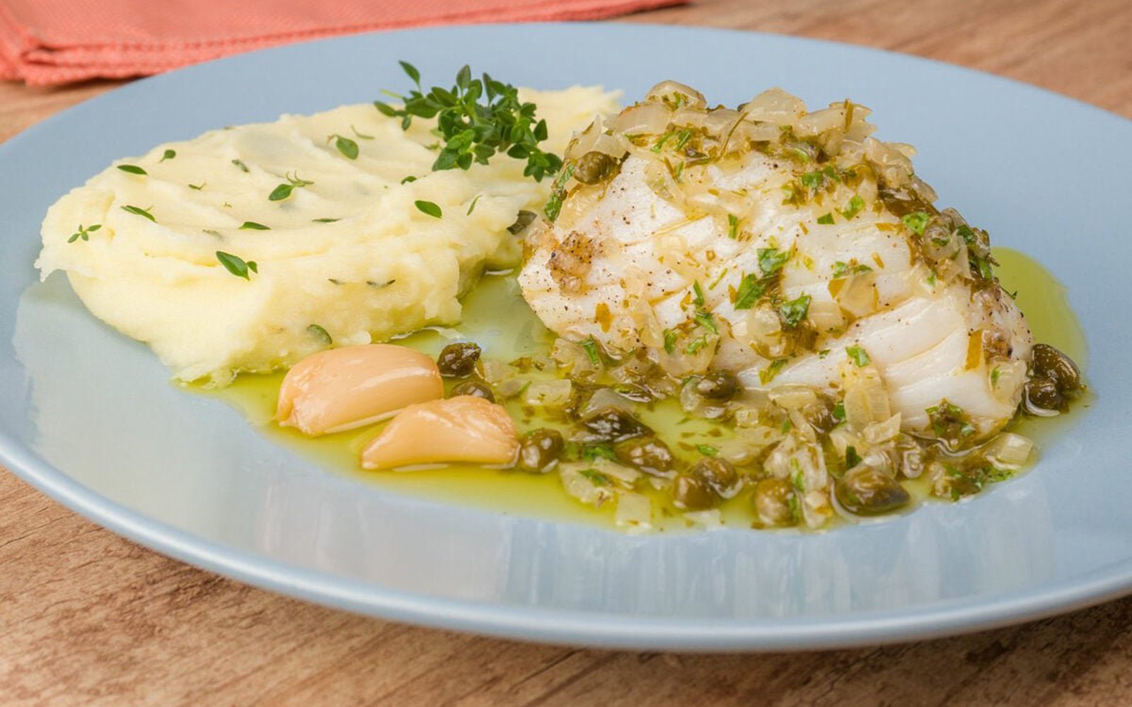 Bacalhau com Molho de Alcaparras