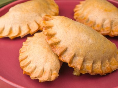 Pastel na Airfryer com Massa de 2 Ingredientes