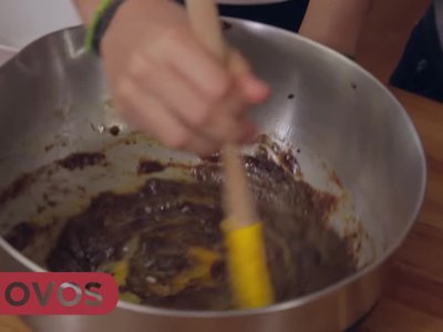 Receita de Torta de Chocolate com Ameixa