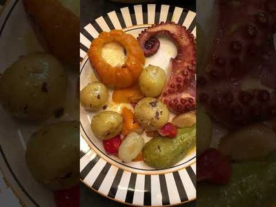Polvo com Mini Legumes ao Forno