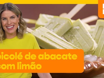 Picolé refrescante de abacate com limão