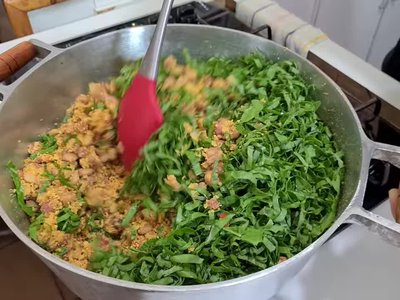 RECEITA DE NATAL Feijão tropeiro caseiro receita de vó com pedacinho de bacon