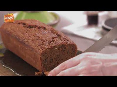 Bolo de cenoura com especiarias e nozes