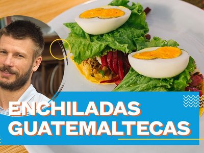 Enchiladas guatemaltecas (carne desfiada com legumes)