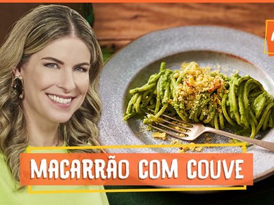 Macarrão com molho verde de couve