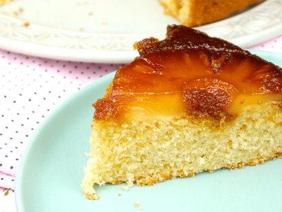 Bolo de Abacaxi Caramelizado