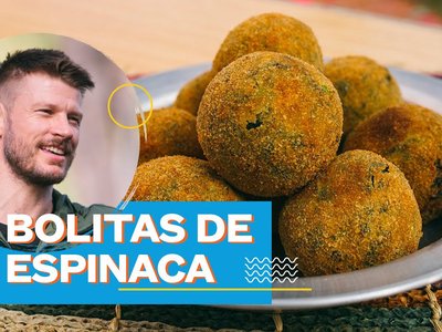 Bolinhos de espinafre (bolitas de espinaca de Honduras)