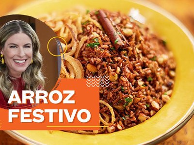 Arroz Festivo com Amêndoas, Figo e Cebola Frita