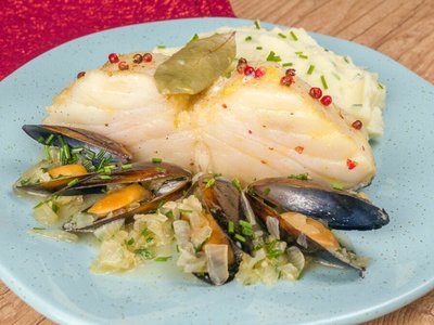 Bacalhau com Mexilhões e Purê
