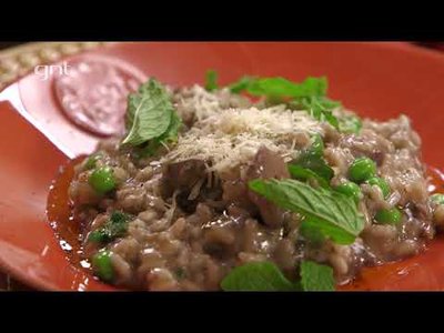 Risoto de fígado com ervilha