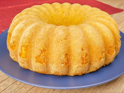 Bolo de Fubá com Erva Doce de Liquidificador