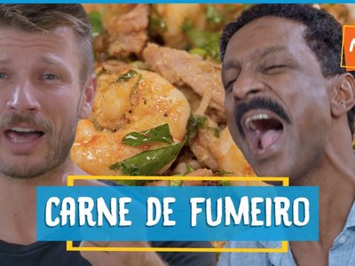 Arroz de Coco com Carne Defumada e Camarão