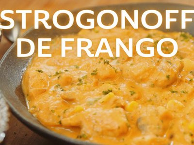 Strogonoff de Frango com Molho Rústico