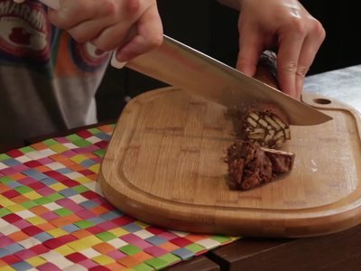 Receita de Salame de Chocolate com Bolacha Maisena
