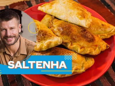 Saltenha de Frango (empanada boliviana)