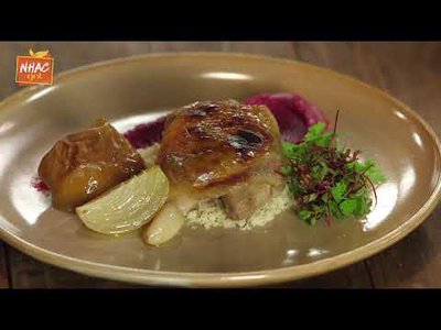 Sobrecoxa de Frango Assada com Maçã