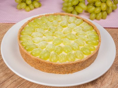 Torta de Leite Ninho com Uva