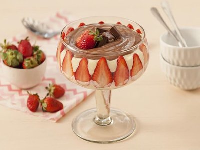 Pavê com Creme de Leite MOÇA e Chocolate