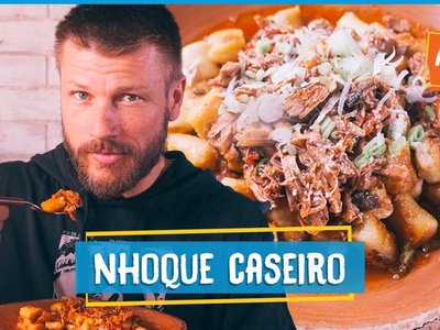 Nhoque de Polenta Caseiro com Galinhada