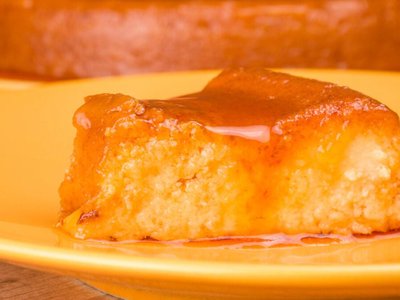 Pudim de Leite com Queijo Coalho