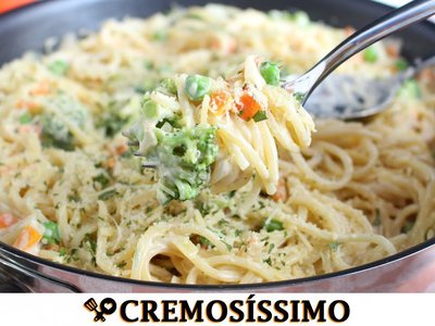 Macarrão Cremoso com Vegetais