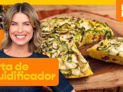 Torta de liquidificador de abobrinha e bacon