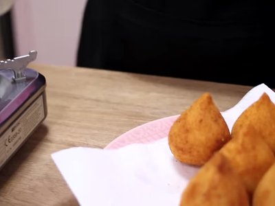 Receita de Coxinha de Frango Fácil
