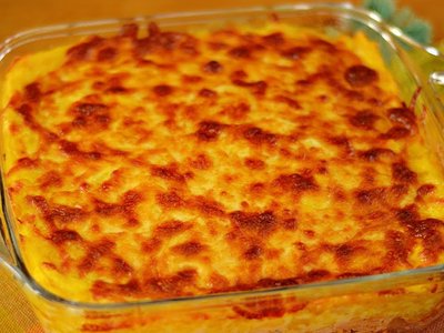 Escondidinho de Frango com Creme de Milho