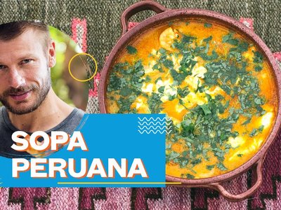 Chupe de Camarones (Sopa de Camarão Peruana)
