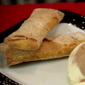 Receita de Tortinha de Banana com Creme de Avelã