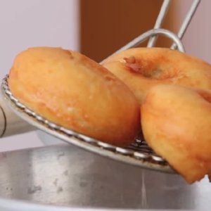 Receita de Rosquinha Frita Caseira